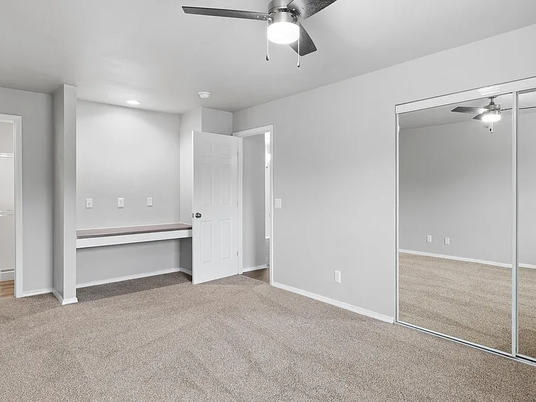 Sherwood Village Apartments — Photo 20