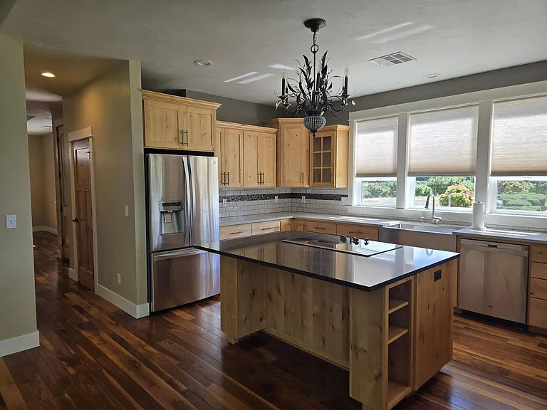 25154 Paradise Dr — Photo 7