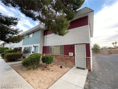 727 Greenbriar Townhouse Way, Las Vegas, NV, 89121