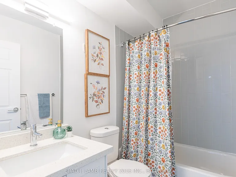 718 Lawrence Rd E #204 — Photo 6