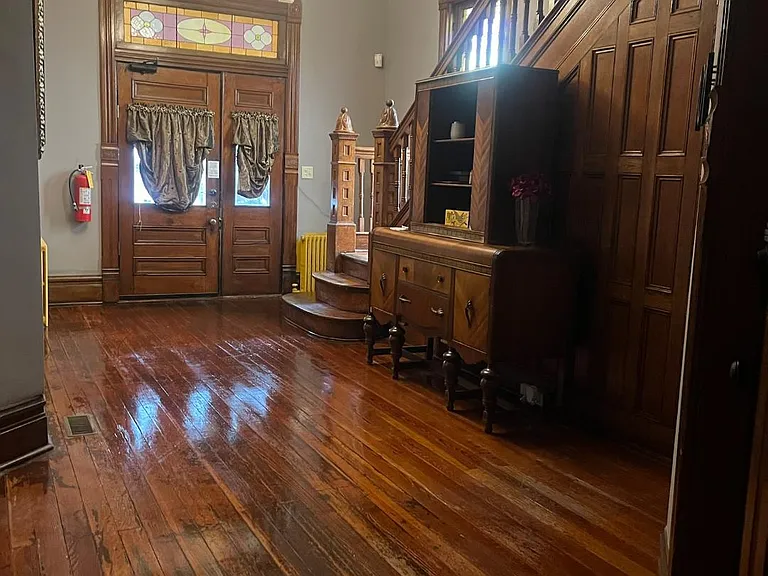 415 E Lafayette St #102 — Photo 2