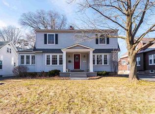 1455 Baker Ave, Niskayuna, NY 12309