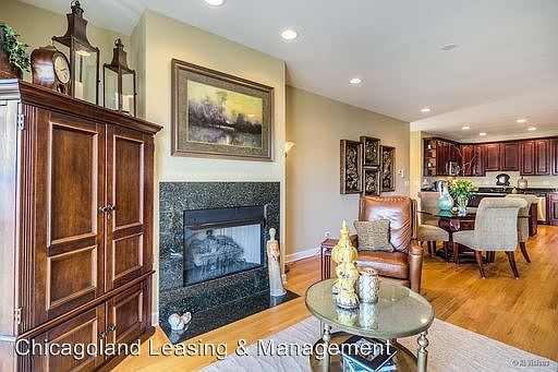 4th image of 5321 N Lincoln Ave APT 4C