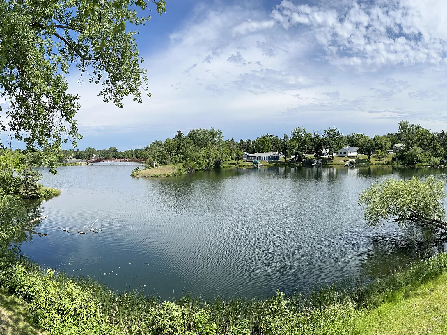2 bed, 1.0 bath, $825 — Photo 1