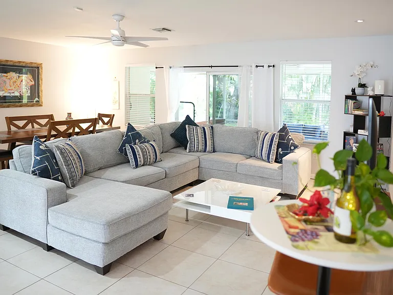 821 SW 13th Ct — Photo 13