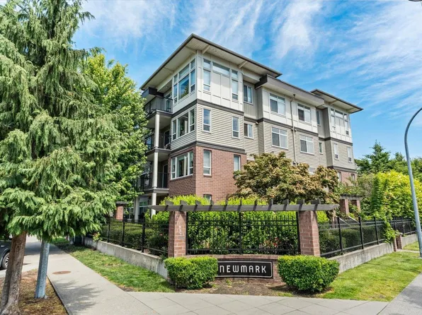 9422 Victor St #218, Chilliwack, BC V2P 0B8