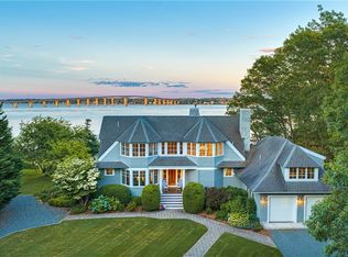81 Quarry Rd, Saunderstown, RI 02874