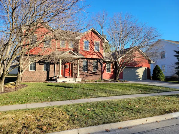 3014 Ridgetop Rd, Ames, IA 50014