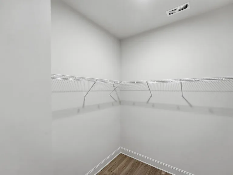 645 Brookwood St #A — Photo 16