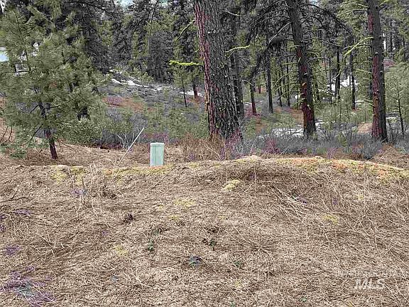 5th image of LOT 6 Block 6 Subdivision #3
