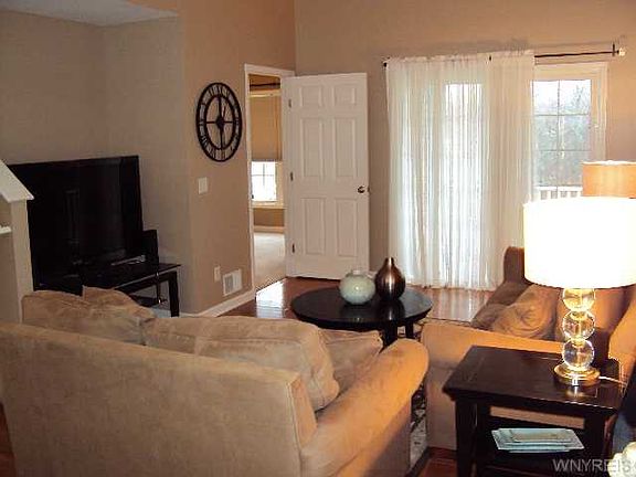 3rd image of 4331-Q3 Berkley Pl