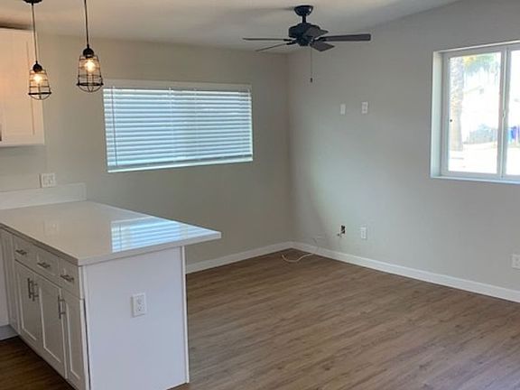 5th image of 1461 East Ln #2