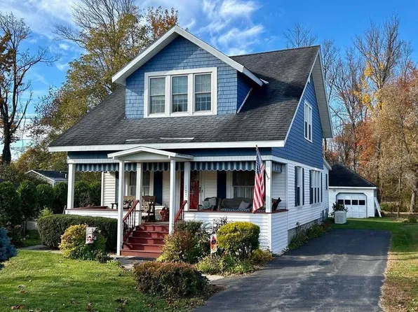 107 Elizabeth St, Fonda, NY 12068