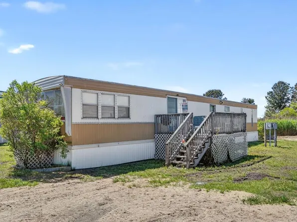 8284 Sea Bird Dr, Chincoteague Island, VA 23336
