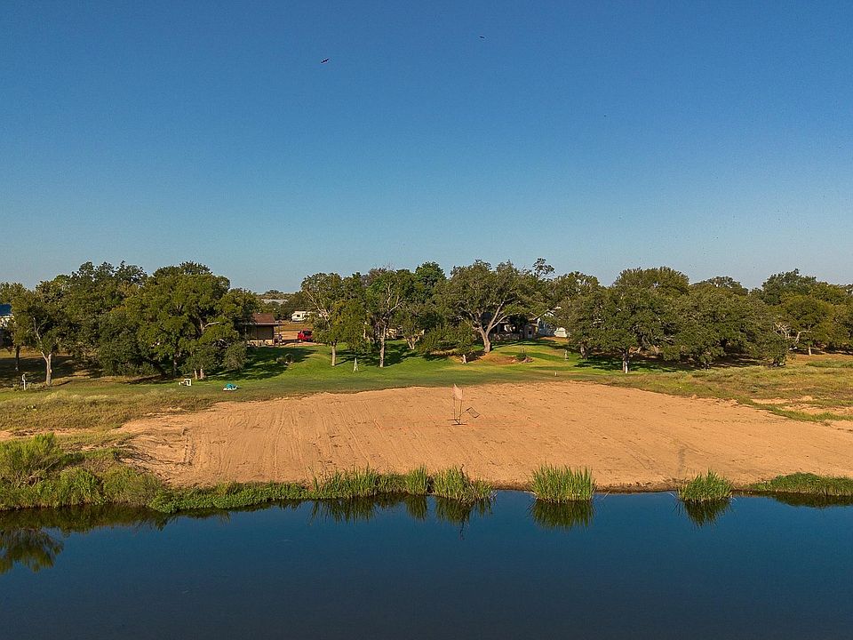 1st image of 136 Lakeshore Drive