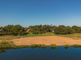 136 Lake Shore Dr, Horseshoe Bay, TX 78657