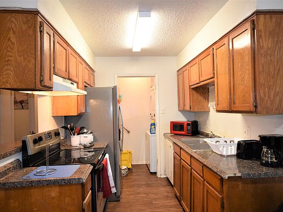 4th image of 6401 Basswood Dr APT A