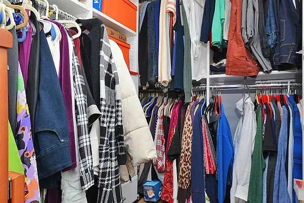 Sold by RE MAX Team | media 18