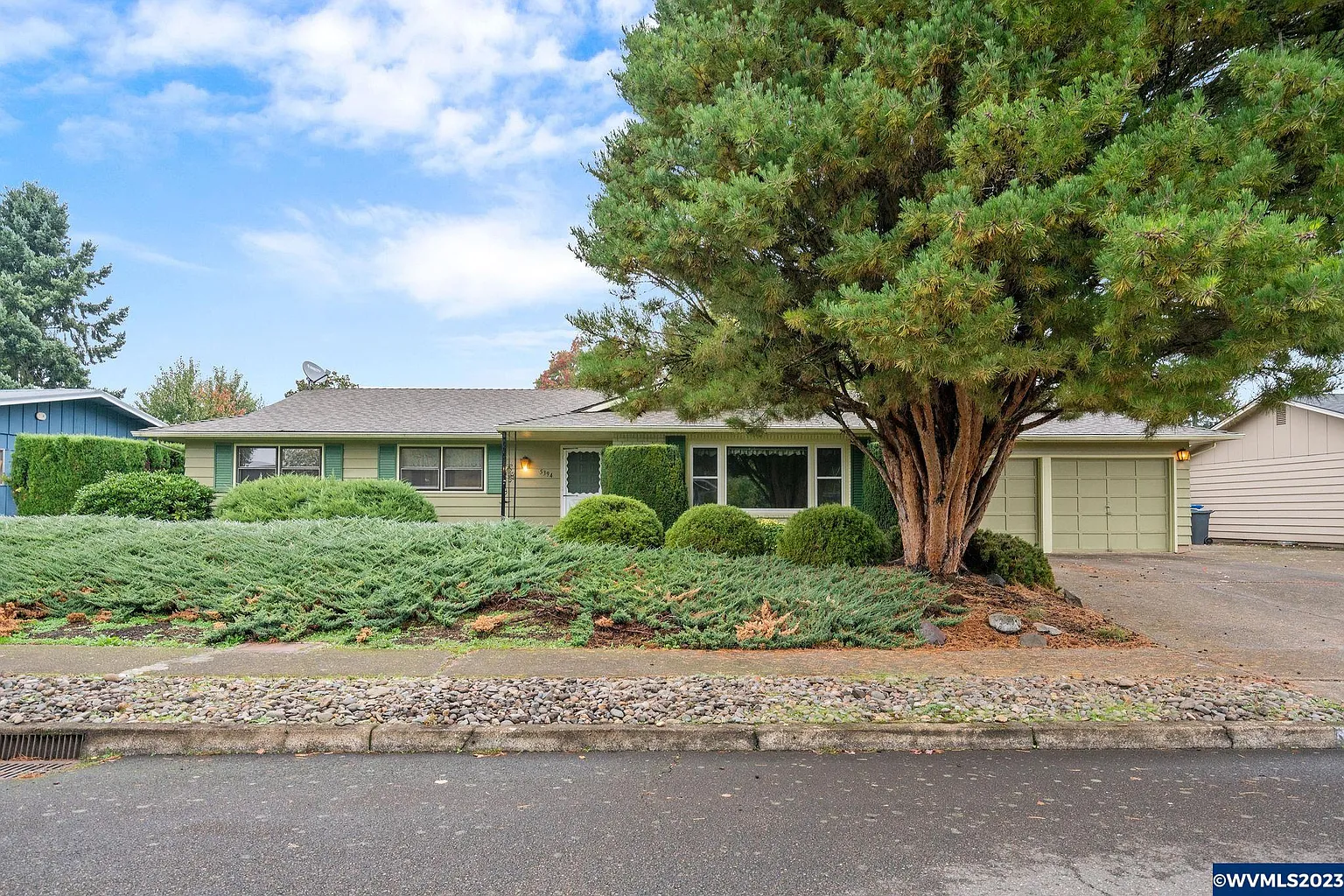 5394 Verda Ln NE photo 1