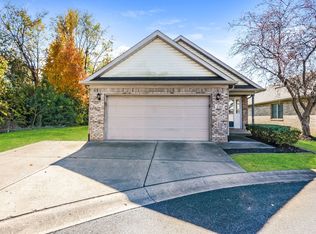 5347 Villa Ct, Avon, IN 46123