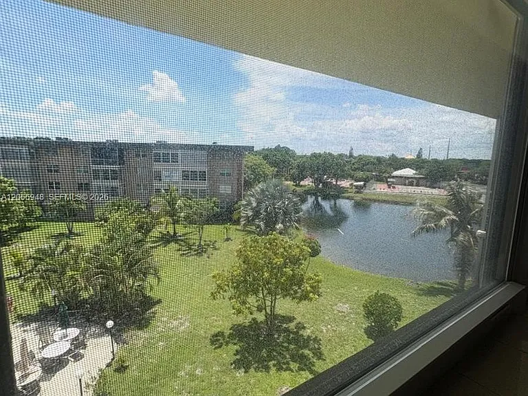 3091 NW 46th Ave #407C — Photo 3