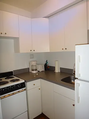 Rented by KVNY Soho | media 22