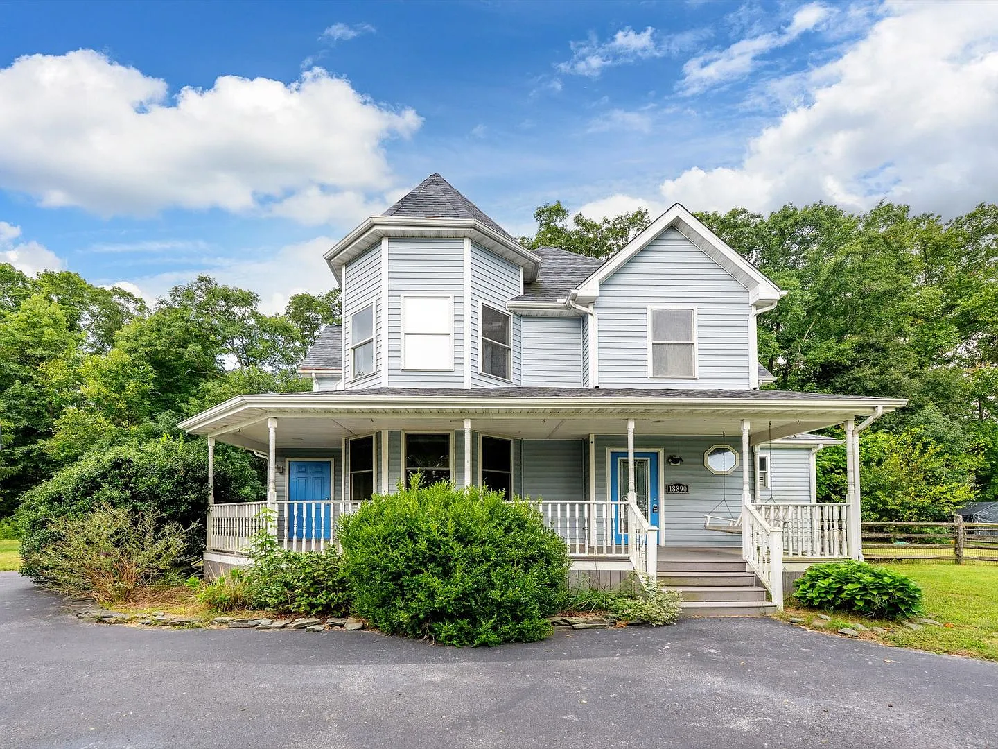 Spacious Harbeson Home on 1.3 Acres | $2,500/mo — Photo 1