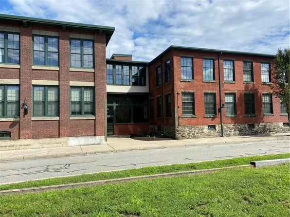 99 Allen St Unit 105, Woonsocket, RI 02895