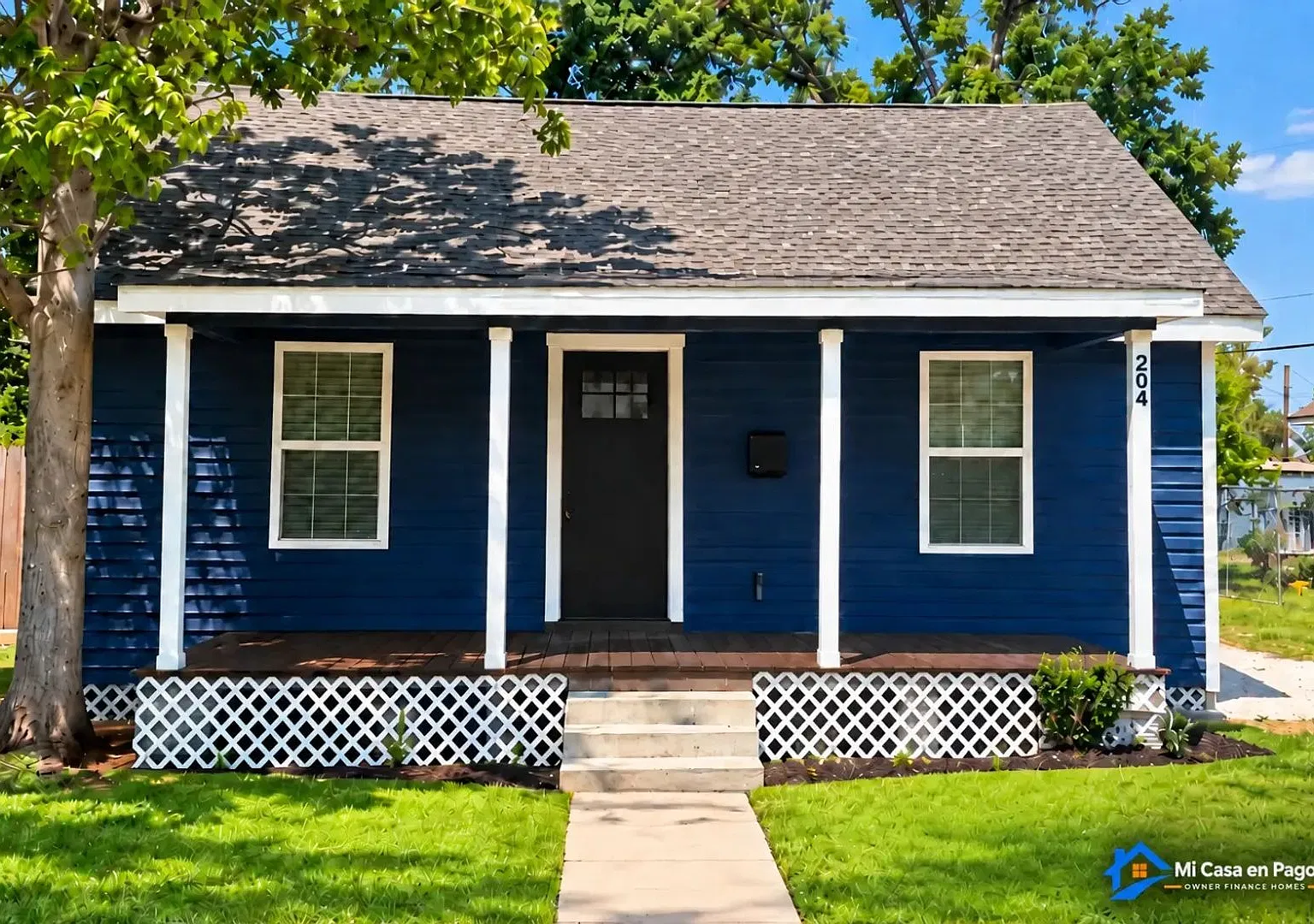 204 S 7th St | 3 Bedrooms in La Porte | Allegiant — Photo 1
