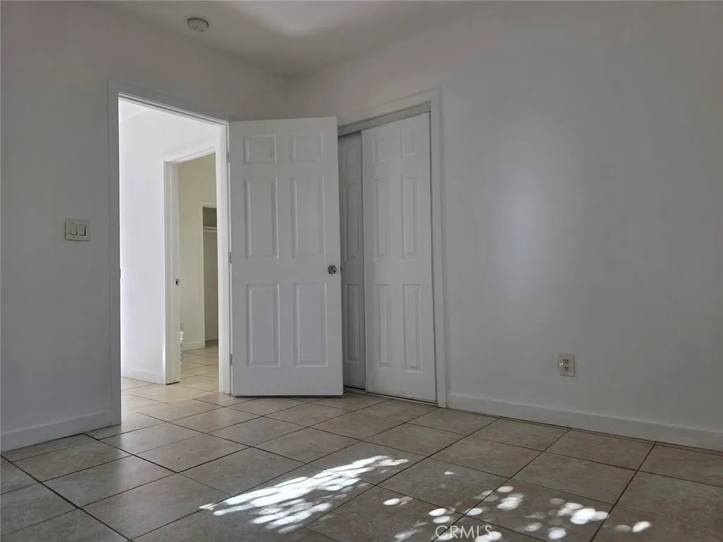2 bed, 516 sqft, $2,100 — Photo 4