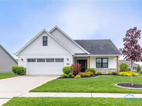 15043 Hickory Creek Ct, Perrysburg, OH 43551