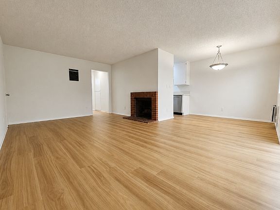3rd image of 3554 Vinton Ave APT 104
