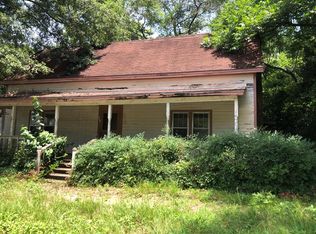 204 W Line St, Hartford, AL 36344