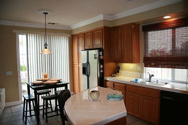 1st image of 1023 Camino Miel