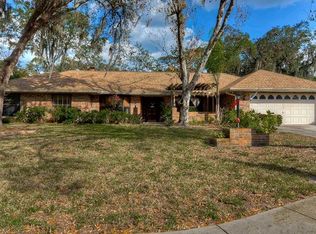 3425 Forest Bridge Cir, Brandon, FL 33511