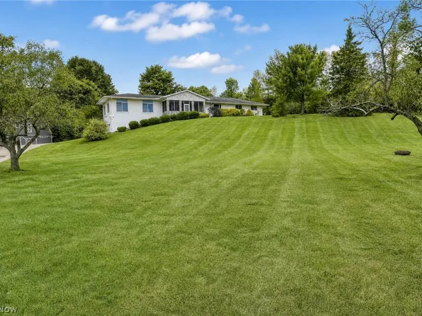 11226 Sperry Rd, Chesterland, OH 44026