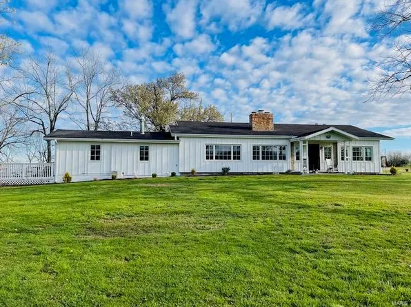 19517 Evans Rd, Yukon, MO 65589