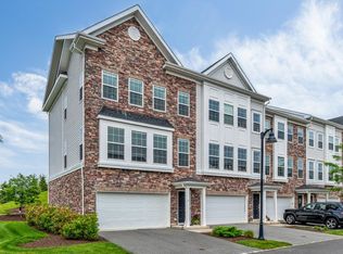 2 Gerhard Pl #PX9S42, Morristown, NJ 07960
