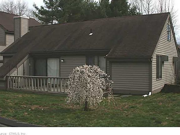 3rd image of 9 Yankee Glen Dr #9C