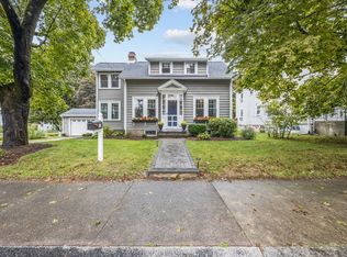 11 Payson St, Attleboro, MA 02703