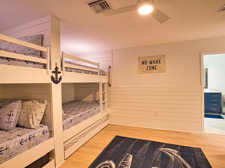 514 Everglades Dr — Photo 44