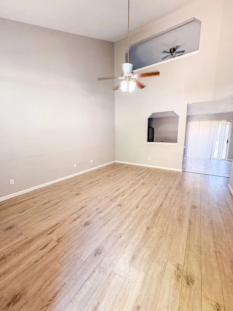 Beautiful 4 bed/ 3 bath Home - Killeen, TX 76549 — Photo 3