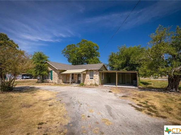 16 Church St, Maxwell, TX 78656