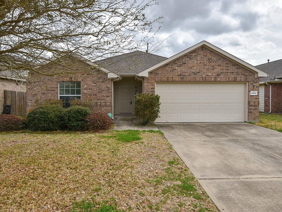 1st image of 10918 Barker Gate Ct