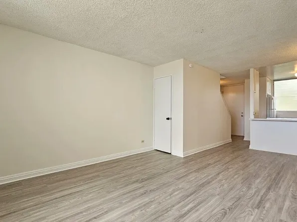 46-270 Kahuhipa St APT A610, Kaneohe, HI 96744