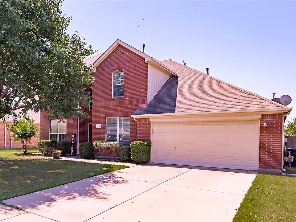 1st image of 210 Millington Trl