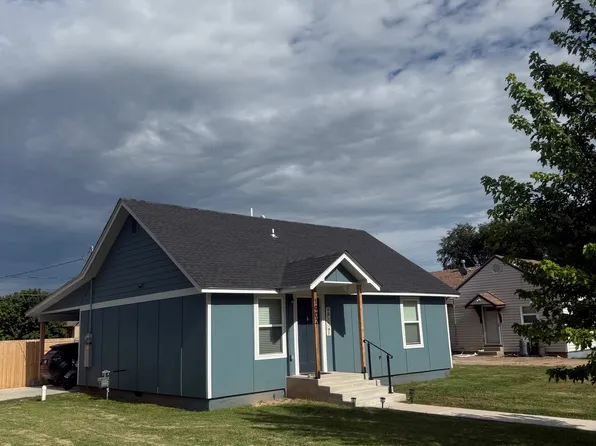 1902 5th St, Woodward, OK 73801
