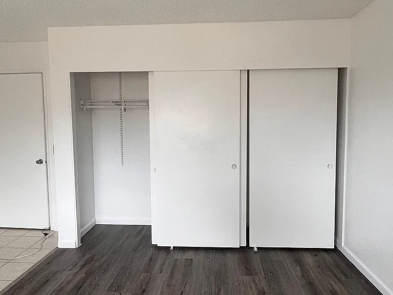 13448 Silver Ln — Photo 24
