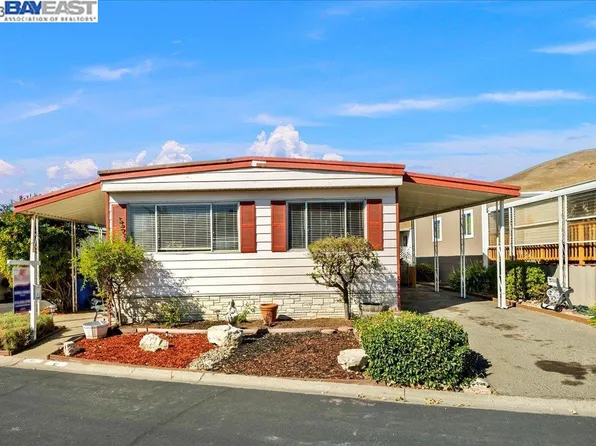 711 Old Canyon Rd Space 52, Fremont, CA 94536