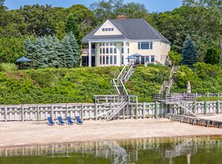 4510 Great Peconic Bay Blvd, Laurel, NY 11948